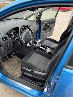 Ford C-MAX - 9