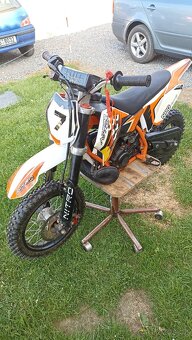 Nrg dětská motorka - 9