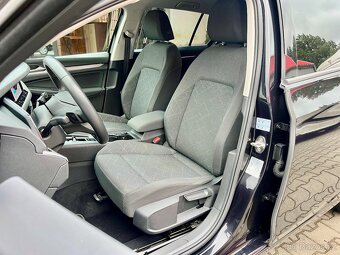Volkswagen Golf 2,0 TDi DSG LIFE záruka / 2021 - 9