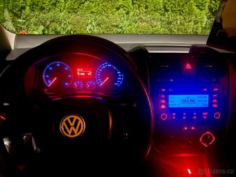 Prodám Volkswagen Golf V 1.9 TDI . - 9