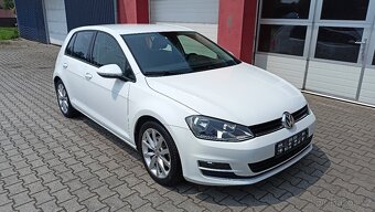 VW GOLF VII 1,4 TSI highline 135tis km pěkný bez koroze - 9