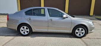 ŠKODA OCTAVIA 1.2TSi 77kW KLIMA VYHŘ.SED.TEMPOMAT - 9
