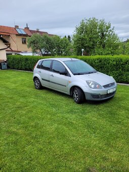 Ford Fiesta - 9