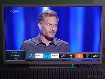 Smart TV TOSHIBA 32W3864DA - úhlopříčka 80cm - 9