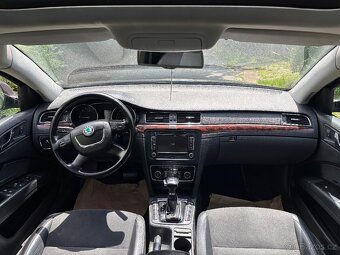 Škoda Superb COMBI 2.0TDI 125KW DSG 6Q 2011 - 9