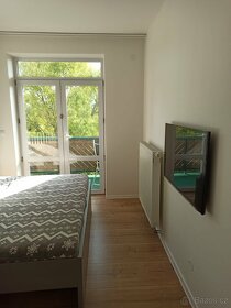 Krásný byt 3+kk 76m2 v OV, po rekonstrukci, parking - 9