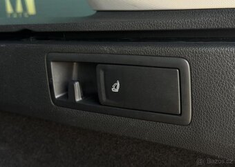 Volkswagen Golf manuál benzín 110 kw 2016 - 9