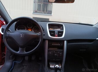 Peugeot 207 SW - 9