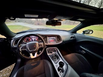 Dodge challenger 5.7 HEMI R/T - 9