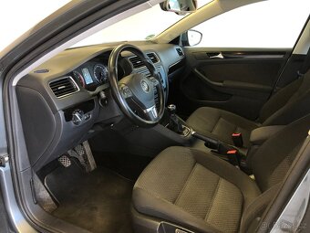 VOLKSWAGEN JETTA 1.2TSI - 9