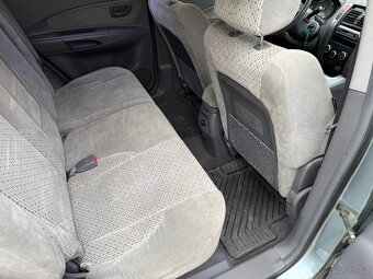 Hyundai Tuscon 2.0 CRDI, 4x4, Čr, tažné - 9
