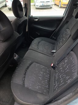 Peugeot 206 SW - 9
