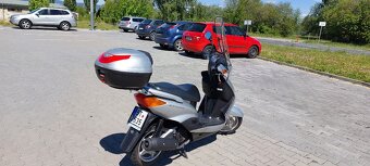 Skútr Yamaha Cygnus 125 - 9