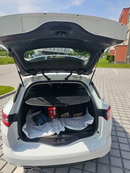 Renault Megane kombi 1.5dci , 85 kw, 2019 - 9