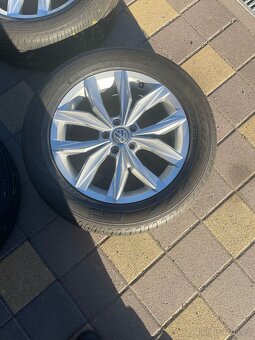 Prodám originál kola alu volkswagen tiguan - 9