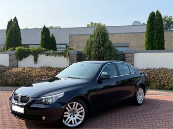 BMW Řada 5, 530D A/T KŮŽE XENON Top Stavu - 9
