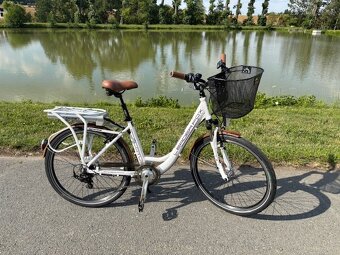 Dámské městské elektrokolo Leader Fox Lotus CSR - 9