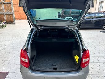 Škoda Fabia, 1.2TSI,1 máj, climatronic, Tempomat - 9
