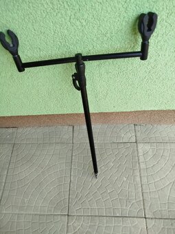 Prodám NAVIJÁKY, PRUTY, STOJANY - 9