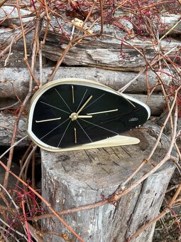 Hodiny Prim Brusel - 9