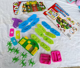 Play-Doh-Princess kouzelný palác Růženka, Popelka - 72 dílků - 9