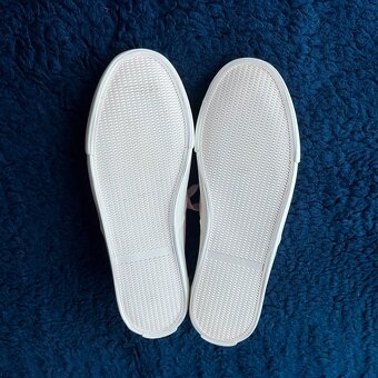 Úplně nové plátěné tenisky North Star vel. 38 s visačkou - 9