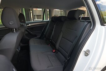 Volkswagen Golf 1.5 TGI (cng) DSG Ad.Temp Výhřev - 9