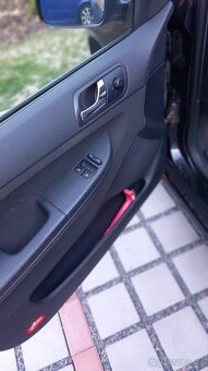Škoda Fabia 1.4i 16v 55kw - 9