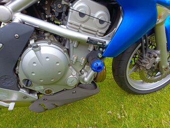 Kawasaki Er6N - 9