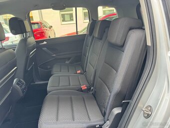 VW Touran 2.0TDI 110kW DSG Navigace Full LED DAB Park. senz. - 9