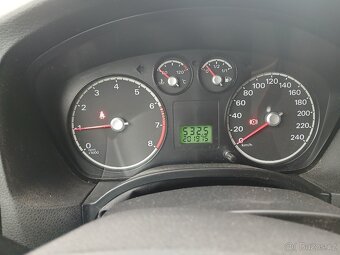 Ford focus - 9