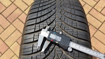 ALU kola MITSUBISHI OUTLANDER R18 pneu 225/55/18 - 9