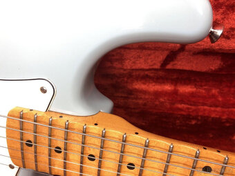 Fender Stratocaster, Yngwie Malmsteen, USA, Daphne blue, 199 - 9