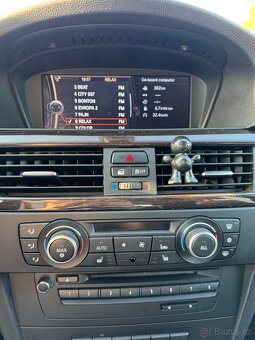 BMW 320D 2011 - 9