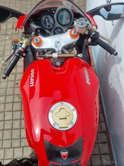 Ducati 748 - 9
