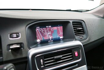 Volvo V60 D3 110 kW, ZÁRUKA, TAŽNÉ, NAVIGACE, MANUÁL - 9