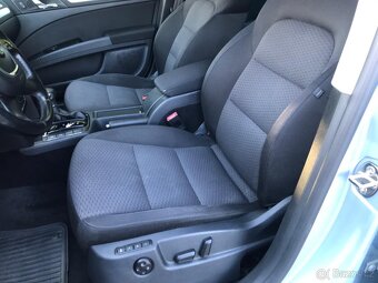 Superb 2 Combi Elegance 2.0 TDi 103Kw, RV 2010 - 9
