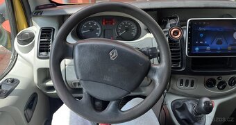 Renault Trafic 2.0 DCI L2H1 - 9