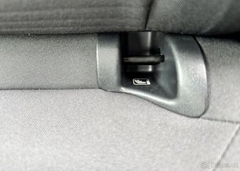 Ford Kuga 1.5 EcoBoost Titanium benzín manuál 110 kw - 9