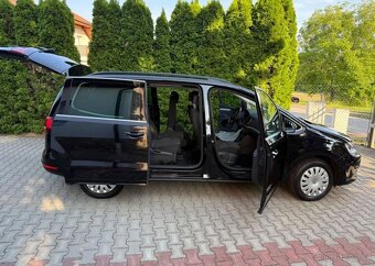 Volkswagen Sharan 1,4 TSi/ 110 Kw 7míst serviska benzín - 9