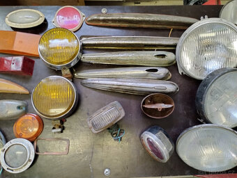 Prodám Světla , paraboly , odrazky , rámečky , zr - 9