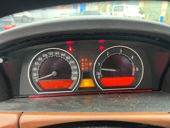 Bmw e65 730d 160kw celek na díly - 9