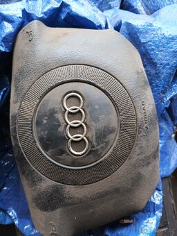 Audi A6/C6 - 9