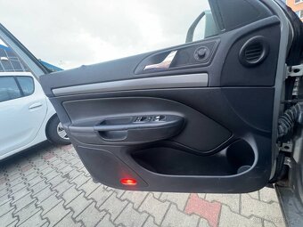 Oktávka 2 .2lit .110kw fsi rok 2006 - 9