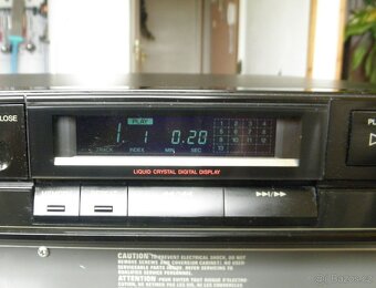 SANYO CD přehrávač CP489 r.v. 1991 - 9