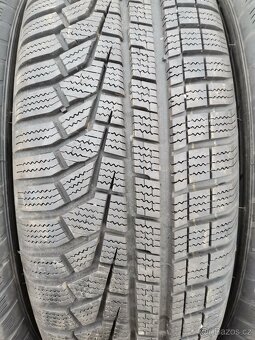 215/65/17 zimni pneu CONTI a HANKOOK 215/65 R17 - 9
