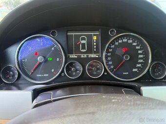 VW Touareg 2,5TDi 128kW, 4x4, tažné 3,5t - 9