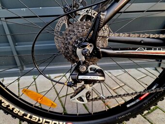 (10)Horské hliníkové kolo Author 29" - 9