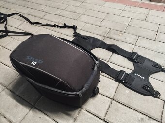 Brašna na motorku, tankvak kapsa na nádrž - 9
