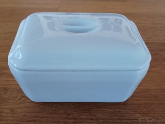 PORCELÁNOVÁ ZAPÉKACÍ DÓZA - 9